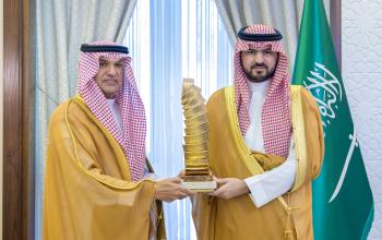    Eastern Province Deputy Governor Receives Chairman of the "Mujassam Watan" Initiative, Praises Its Role in Supporting National Creativity 